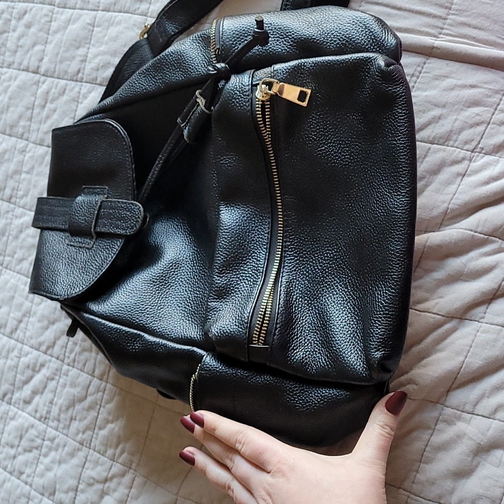 EUC Black Pebbled Leather w Gold Backpack - Picture 14 of 14